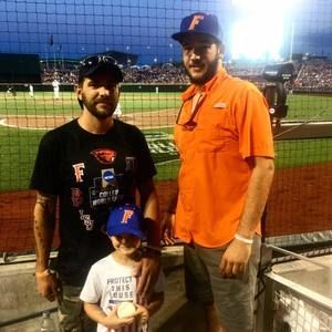 Meet your Posher, Carson